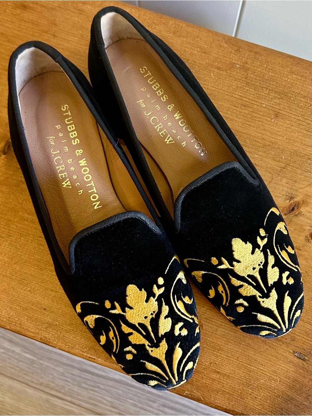 NEW Stubbs Wootton Palm Beach JCrew Black Velvet Gold Damask Loafers Slippers 7